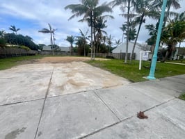 31709640