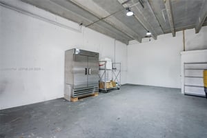 31684874