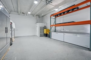 31684867