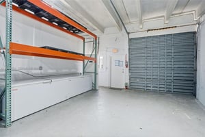 31684864