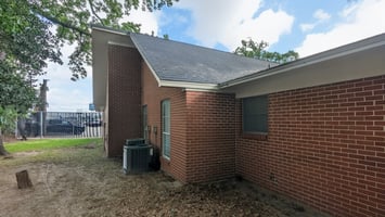 31706519