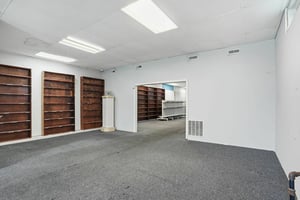 32633079