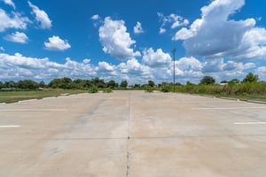 31686272