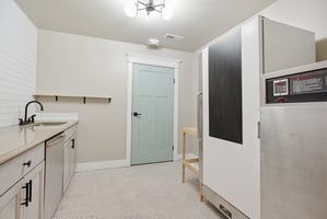 31686487