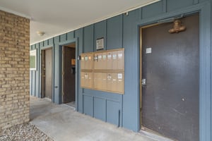 31686998
