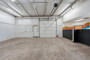 31688586