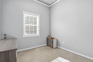 31689913