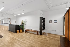 31688964