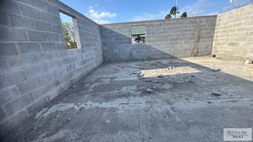 31689522