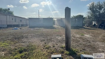 31689523