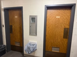 31691759