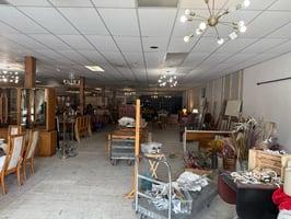 31707853