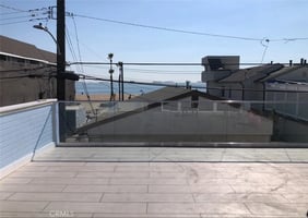 32761909