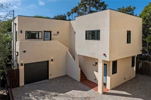 31697628