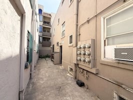 31697819