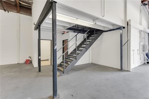 31698553