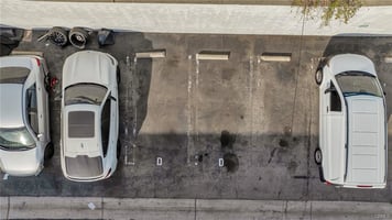 31698561