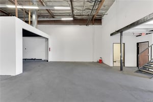 31698551