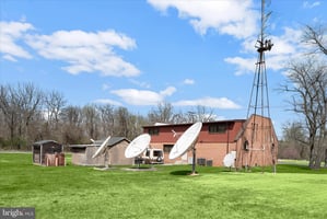 31698820