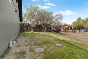 31699395