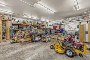 31699402