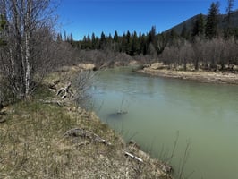 31700670