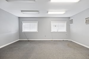31701307