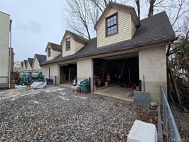 31702641