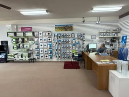 31703522