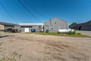 31703613