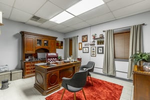 31704886