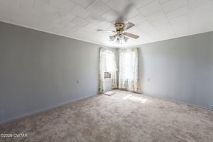 31705624