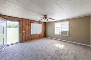 31705609