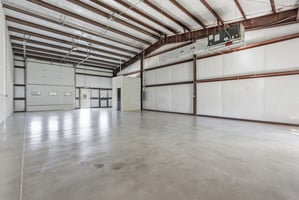 31709722