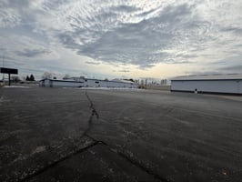 31710594