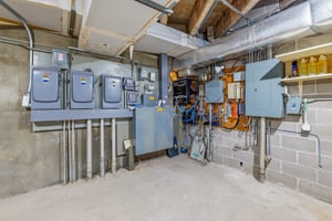 31709584