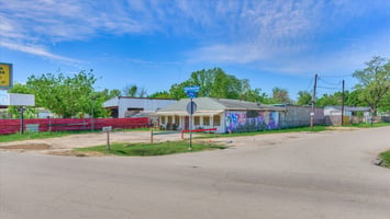 31713582