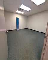 32048733