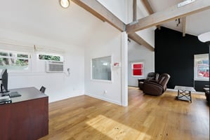 31715393