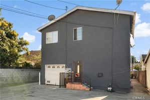 31721621