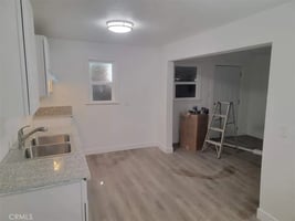 32707906