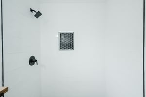 31722897