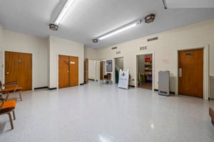 31730638