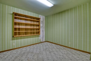 31724323