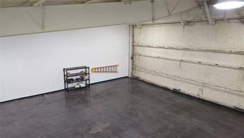 31726351