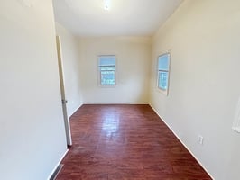 31728645