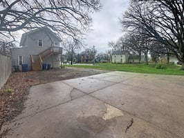 31728649