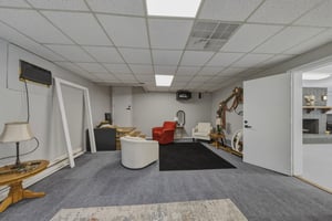 31729152