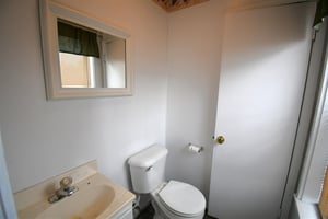 31729900