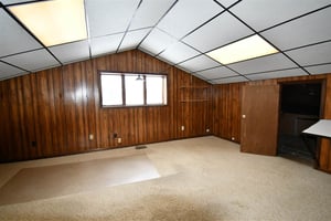 31729907